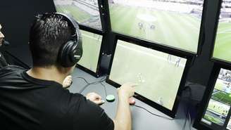 CPL também vai testar o Football Video Support (FVS), um sistema de revisão mais simples  do que o VAR –