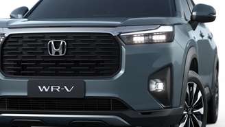 A aposta inicial da marca era manter o veículo posicionado abaixo da barreira dos 150 mil reais para competir no segmento de compactos