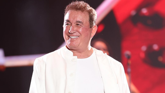Amado Batista foi condenado a pagar R$ 453 mil a pais de menino que morreu afogado em piscina de sua fazenda em GO