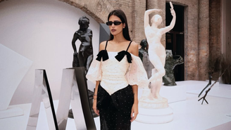 Anttónia no desfile da Cris Barros 