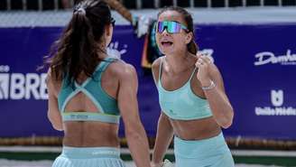 Vitória Marchezini e Sophia Chow 