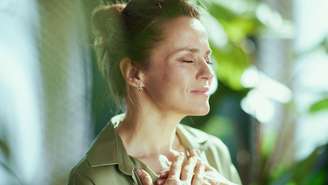 Você sente tudo intensamente? Saiba o que é hipersensibilidade emocional, quais são os sinais, causas e como lidar sem se sobrecarregar