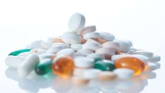 Estudo de 2026 revela que antibióticos ajudam no tratamento do pânico