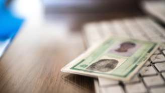 Nova Carteira de Identidade Nacional (CIN) já pode ser entregue pelos Correios