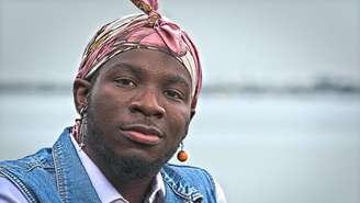 O músico beninense Opa, vencedor da 45ª edição do Prêmio Descobertas RFI.