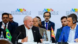 18.04.2026 – Presidente da República, Luiz Inácio Lula da Silva, durante 4.ª Reunião de Alto Nível do Fórum em Defesa da Democracia. Feira de Barcelona, Espanha.