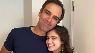 Tadeu Schmidt e a filha Valentina