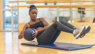 Microtreinos funcionam? Entenda o que a ciência diz sobre treinos curtos, HIIT e emagrecimento, e como encaixar exercícios na rotina