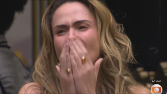 Ana Paula fica de fora de reencontro com os ex