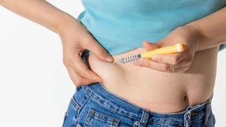 Veja as diferenças entre canetas emagrecedoras e cirurgia bariátrica