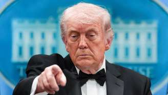 O presidente americano, Donald Trump, durante coletiva de imprensa na Casa Branca, no último domingo (26).