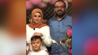 A brasileira Manal Jaafar, o marido libanês Ghassan Nader, e o menino brasileiro de 11 anos Ali Ghassan Nader. Os três morreram em um ataque de Israel sobre o Líbano.