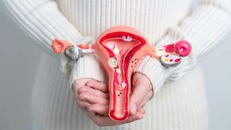 Entenda como funciona o procedimento de coleta de óvulos em mulheres virgens