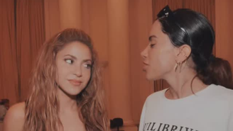 Shakira e Anitta ensaiam antes de show em Copacabana