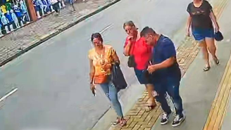 Idosa sofre golpe ao devolver carteira perdida; prejuízo chega a R$ 16 mil, diz filho