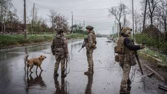 Військовослужбовці 24-ї окремої механізованої бригади ЗСУ в місті Дружківка, Донецька область, Україна, 24 квітня 2026