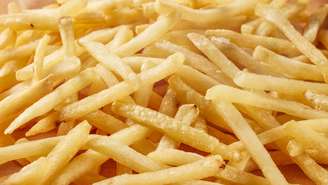 Alimentos ultraprocessados representam cerca de 53% de todas as calorias consumidas por adultos nos Estados Unidos