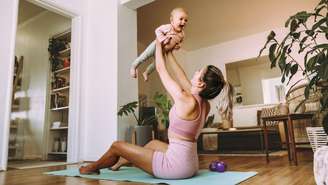 Confira um treino rápido para mães fazer em casa