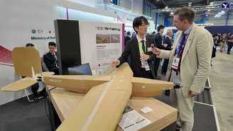 Crise ou genialidade? Japão constrói drones de guerra feitos de papelão que podem mudar conflitos para sempre