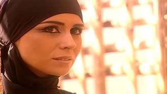 Descubra por que a novela O Clone é exibida sem parar na Rússia há 25 anos e como a produção brasileira virou uma série de culto e tradição familiar