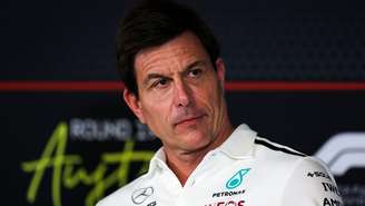 Totol Wolff comenta sobre a volta dos motores V8