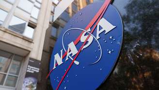 Logo da NASA em Washington, DC.