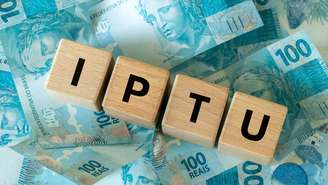 O atraso no pagamento do IPTU costuma gerar muitas dúvidas. Em especial, sobre até quando a prefeitura pode cobrar o imposto em atraso e se a dívida um dia deixa de existir – depositphotos.com / rochu_2008