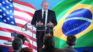 O presidente Luiz Inácio Lula da Silva durante coletiva de imprensa após se reunir com Donald Trump, em Washington.