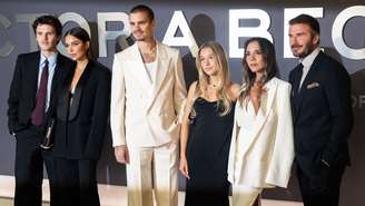 Em declarações recentes, Victoria Beckham afirmou que educar filhos adultos é "muito diferente de criar os pequenos