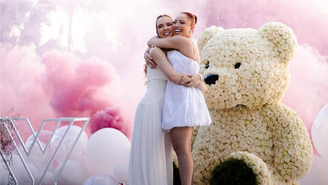 Mari Fernandez e a esposa Júlia Riberio terão uma filha