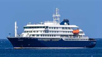 Países enviam aviões para evacuar o navio MV Hondius após surto de hantavírus