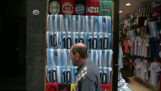 Segundo um relatório da Secretaria de Comércio da Argentina publicado em março do ano passado, a Argentina tem as roupas mais caras da região