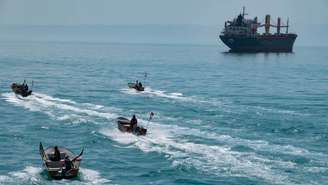 Pequenos barcos de ataque rápido integram as defesas do Irã