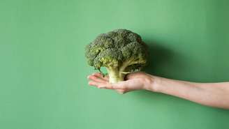 Confira alimentos que podem causar inchaço na barriga