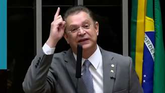 Sóstenes Cavalcante