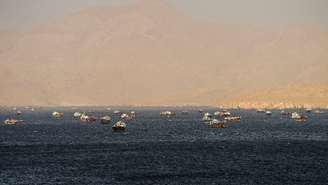 Embarcações no Estreito de Ormuz, Musandam, Omã
15 de maio de 2026
REUTERS