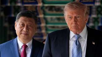O presidente da China, Xi Jinping, e Donald Trump discutiram Taiwan durante negociações bilaterais em Pequim