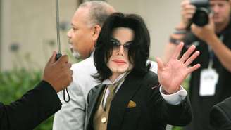 Michael Jackson em 16 de maio de 2005, durante julgamento