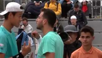 Tenistas discutem no qualifying de Roland Garros 