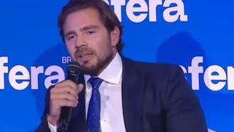 Vorcaro está preso preventivamente, enquanto negocia o acordo de delação