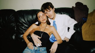Jackie Apostel e Cruz Beckham namoram desde 2024