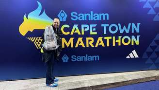 Denise Amaral na Expo da Maratona de Cape town (Foto: Arquivo Pessoal)