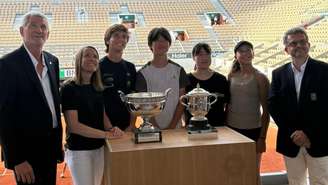 Gilles Moretton, Justine Henin, Leonardo Storck, Duda Gomes de bege 