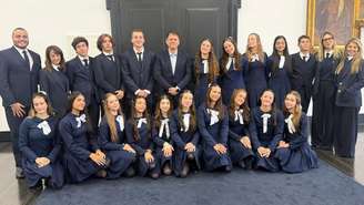 Os alunos da escola paulista Brazilian International School (BIS) foram recebidos na segunda