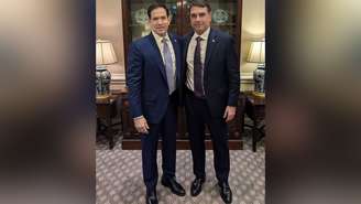 O senador Flávio Bolsonaro (PL-RJ) afirmou ter enviado nesta terça-feira, 2, um ofício ao secretário de Estado dos Estados Unidos, Marco Rubio, pedindo que o governo americano não imponha novas tarifas sobre produtos brasileiros.
