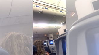 Falsa ameaça de bomba em voo para Espanha faz aeronave retornar a aeroporto nos Estados Unidos