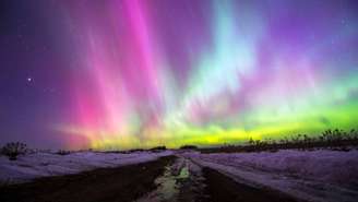 A aurora boreal é um espetáculo de luzes no céu noturno, mas, na prática, trata-se de um fenômeno físico complexo que revela muito sobre a relação entre o Sol e a Terra – depositphotos.com / thirteen