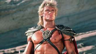 Dolph Lundgren aparece em 'Mestres do Universo', novo live