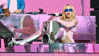 Madonna estreia curta surrealista e NSFW de Confessions II no Tribeca 'É sobre conexão' (James Devaney GC Images)