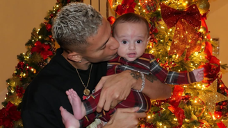 Richarlison e o filho Richarlison Jr.